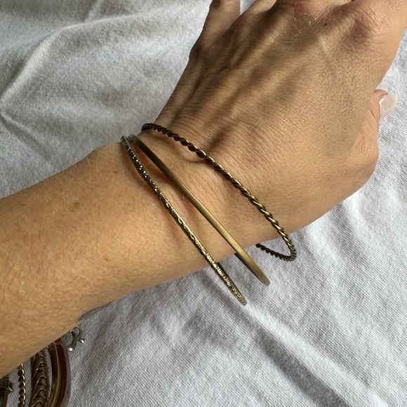 Juicy Couture Y2K Bangle barcelet set with JC charm - Picture 8 of 8